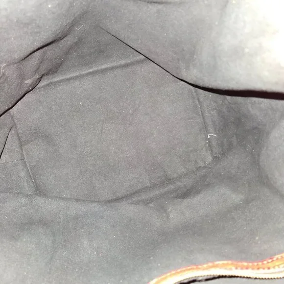 *Authentic* Louis Vuitton Epi Noe with matching wallet - Picture 12 of 16